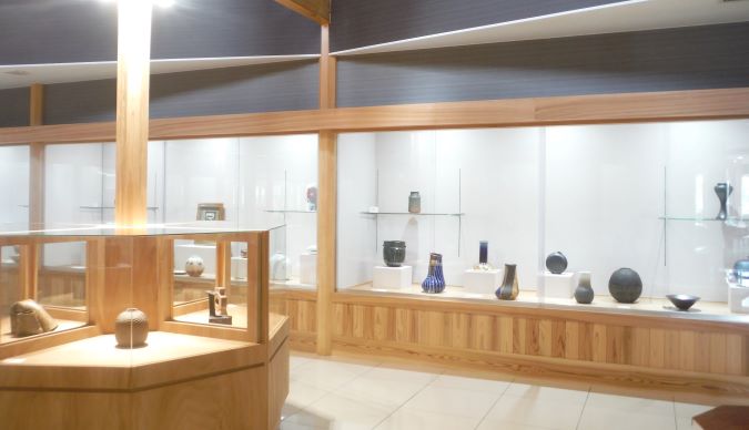 「日本古陶磁と近現代の名陶」展 最終日です