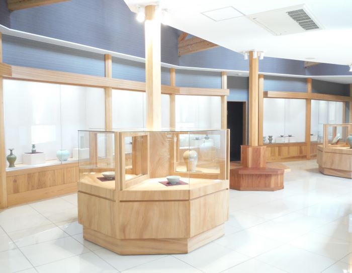 「涼を味わう-青磁 青白磁 白磁-」展最終日